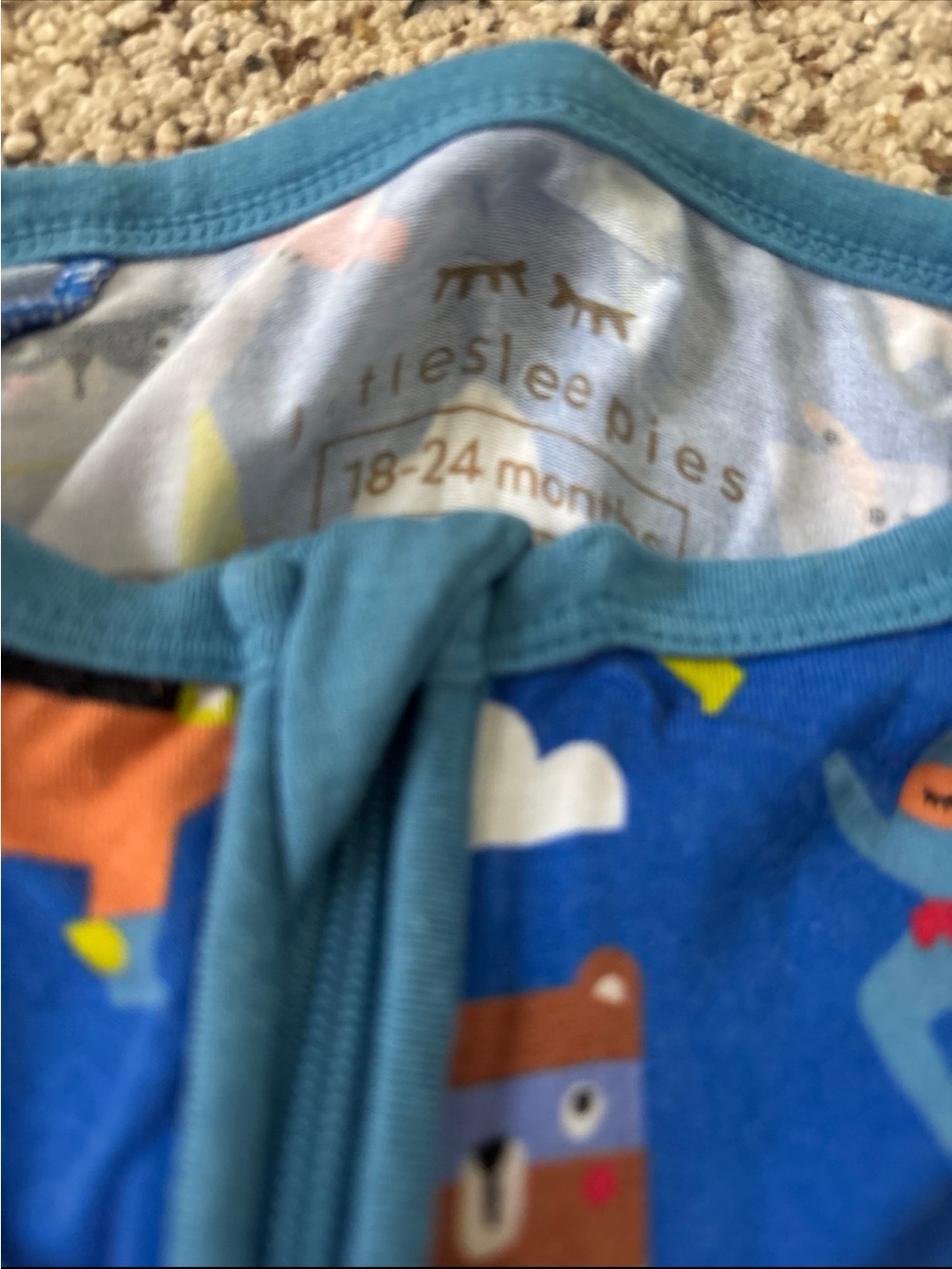 Little Sleepies lot of 3 zippy 18-24 months - Picture 3 of 4